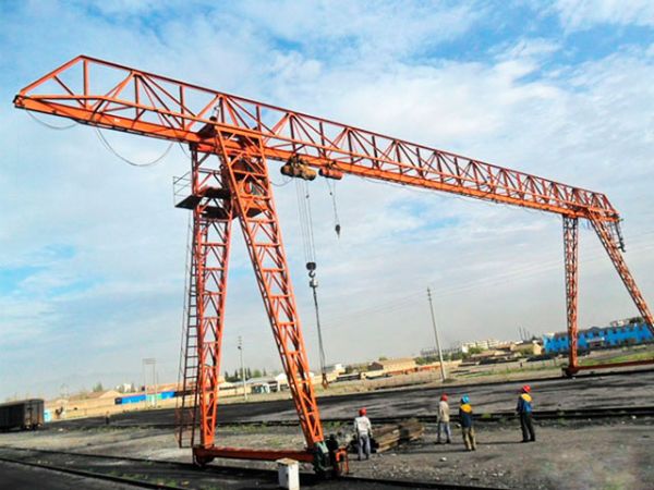 Mh型電動(dòng)葫蘆門(mén)式起重機(jī)(桁架式)